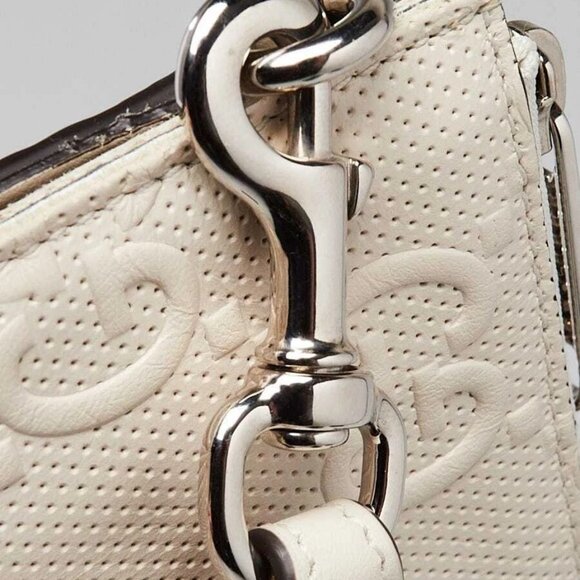 Gucci White Perforated Embossed GG Leather Wristlet Clutch Bag - Picture 6 of 12